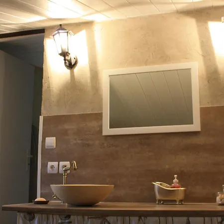 Holiday home Le Laurentin Saint-Laurent-du-Plan