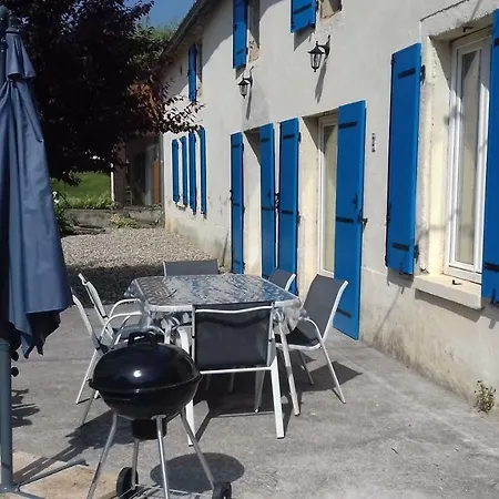 Le Laurentin بيت للعطل Saint-Laurent-du-Plan